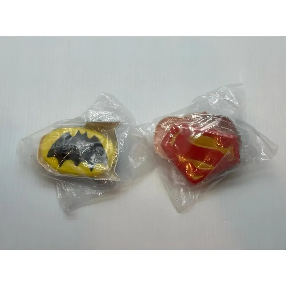 Vintage 1977 Superman & Badge Batman Bat Signal Cake Topper Wilton‎ DC Comics #2